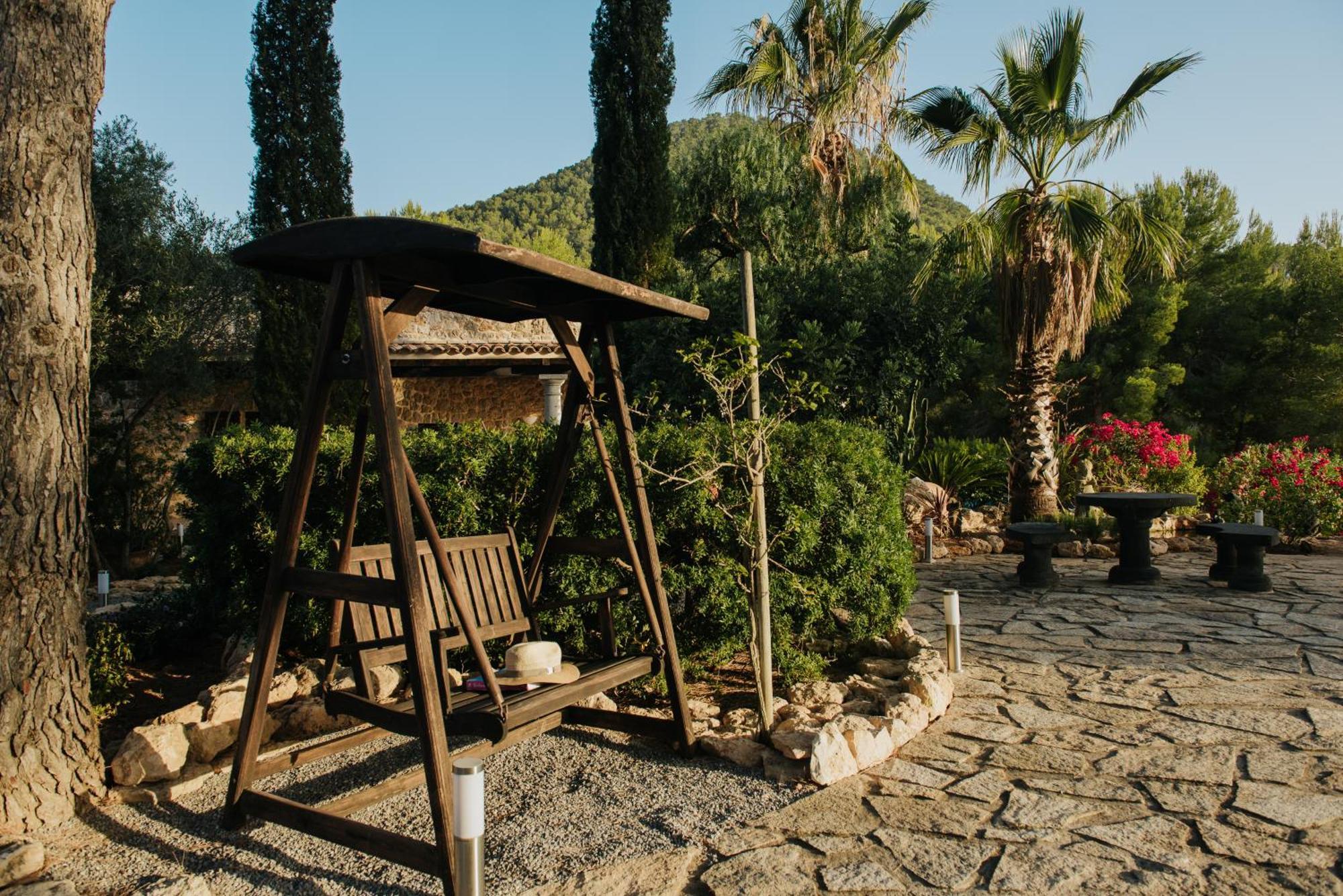 Villa & Guesthouse Paissa D'En Bernat Cala Tarida  Eksteriør bilde