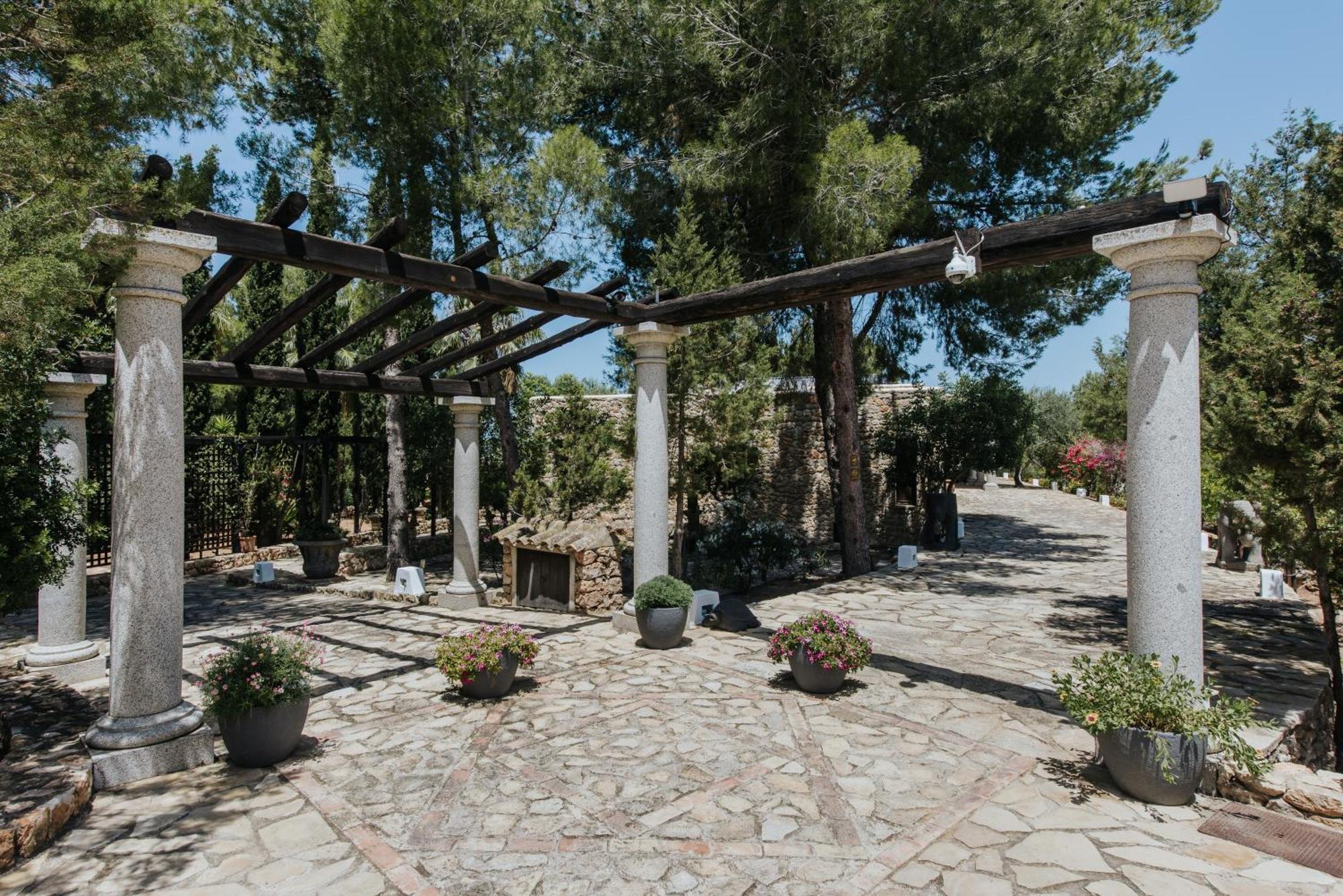 Villa & Guesthouse Paissa D'En Bernat Cala Tarida  Eksteriør bilde