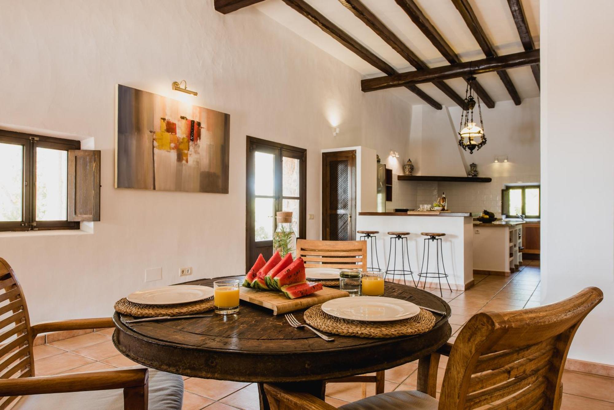 Villa & Guesthouse Paissa D'En Bernat Cala Tarida  Eksteriør bilde