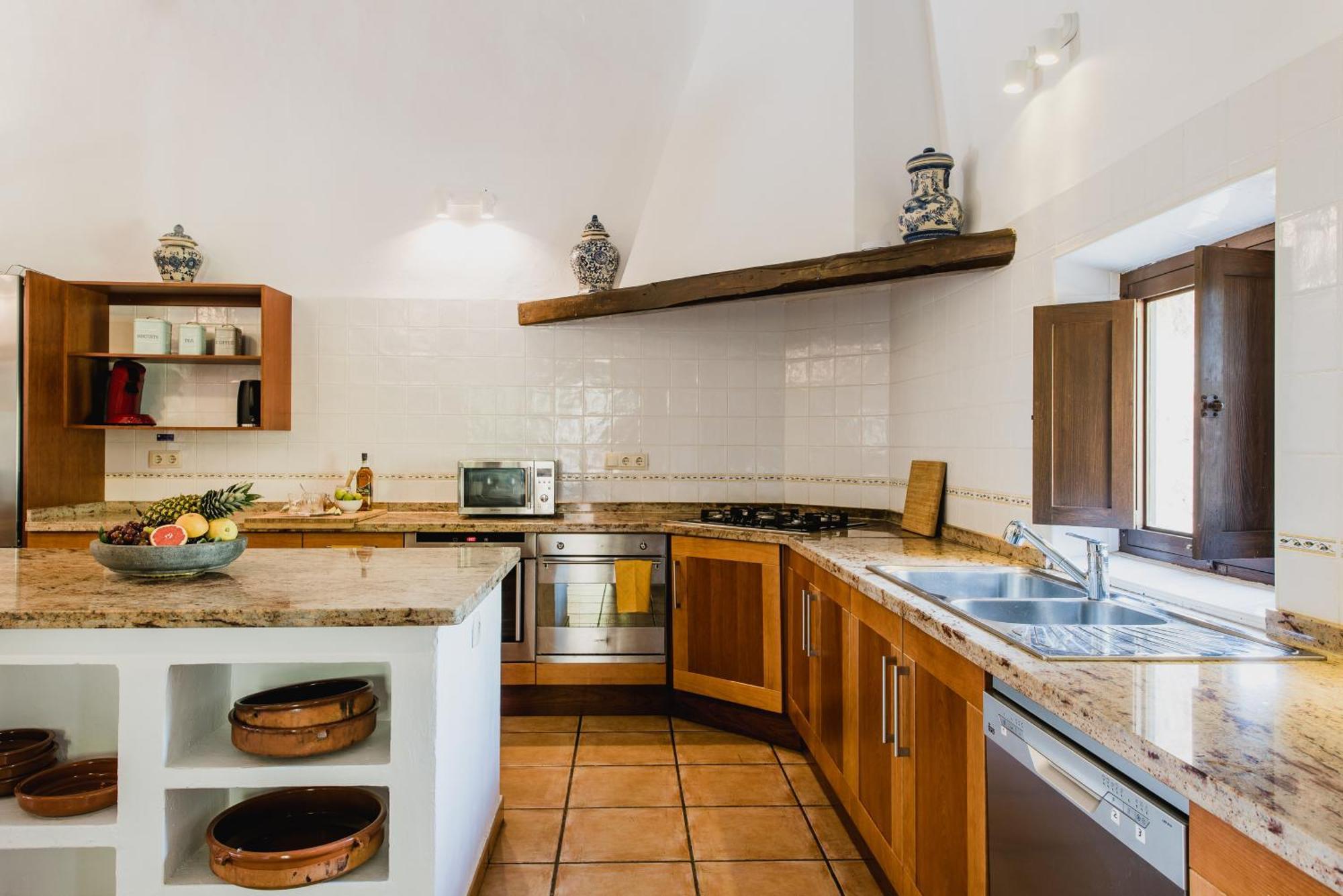 Villa & Guesthouse Paissa D'En Bernat Cala Tarida  Eksteriør bilde