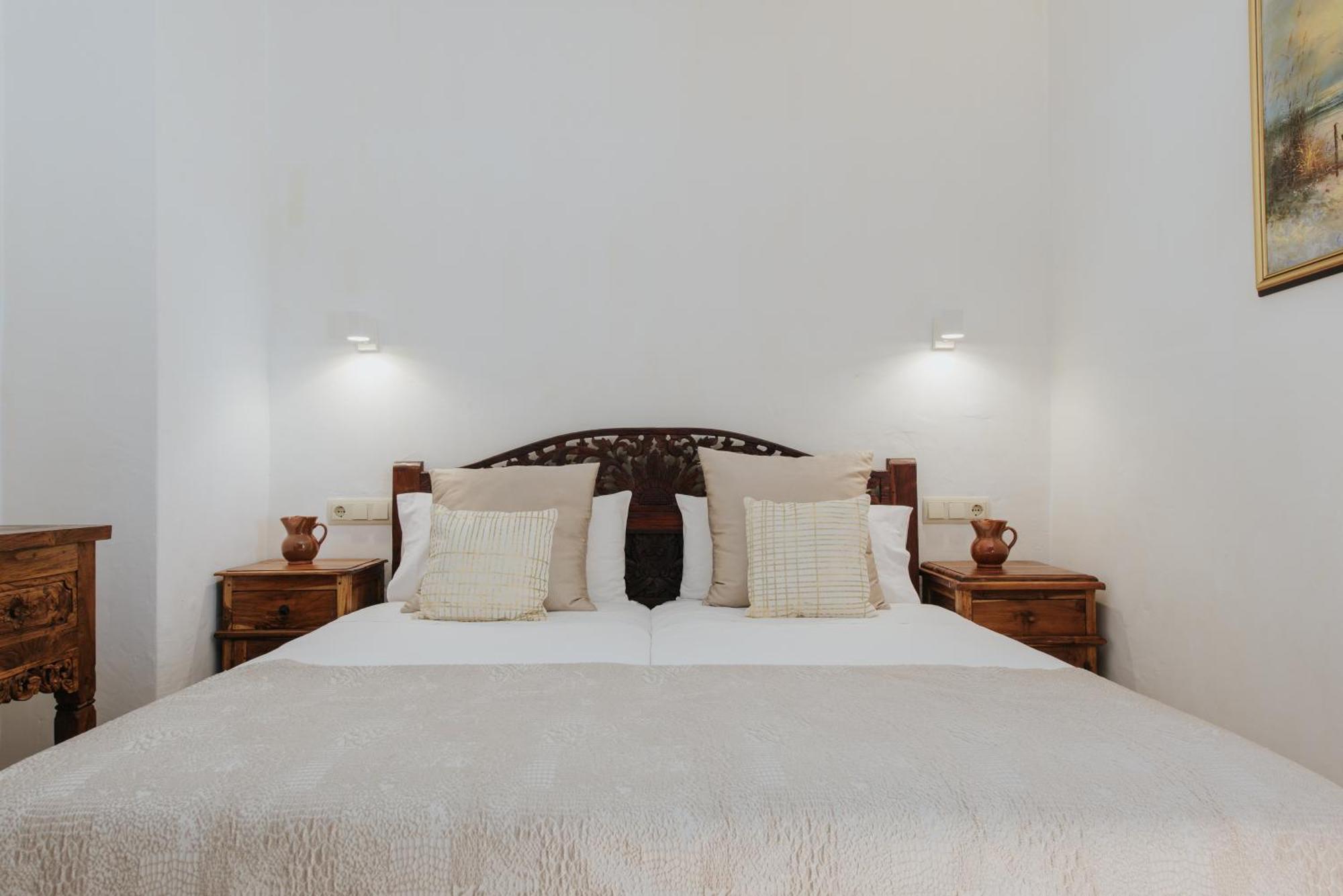 Villa & Guesthouse Paissa D'En Bernat Cala Tarida  Eksteriør bilde